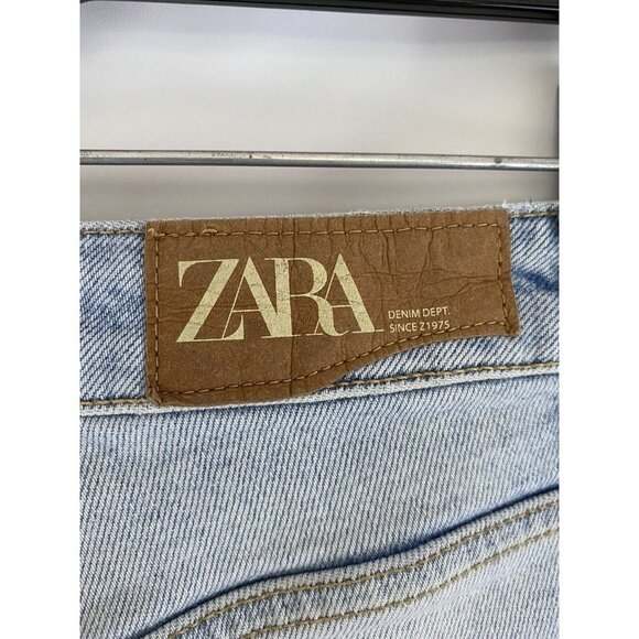 Zara Jeans Slim Olivia Straight Leg Raw Hem Distressed Light Wash Size 4 - Picture 4 of 10
